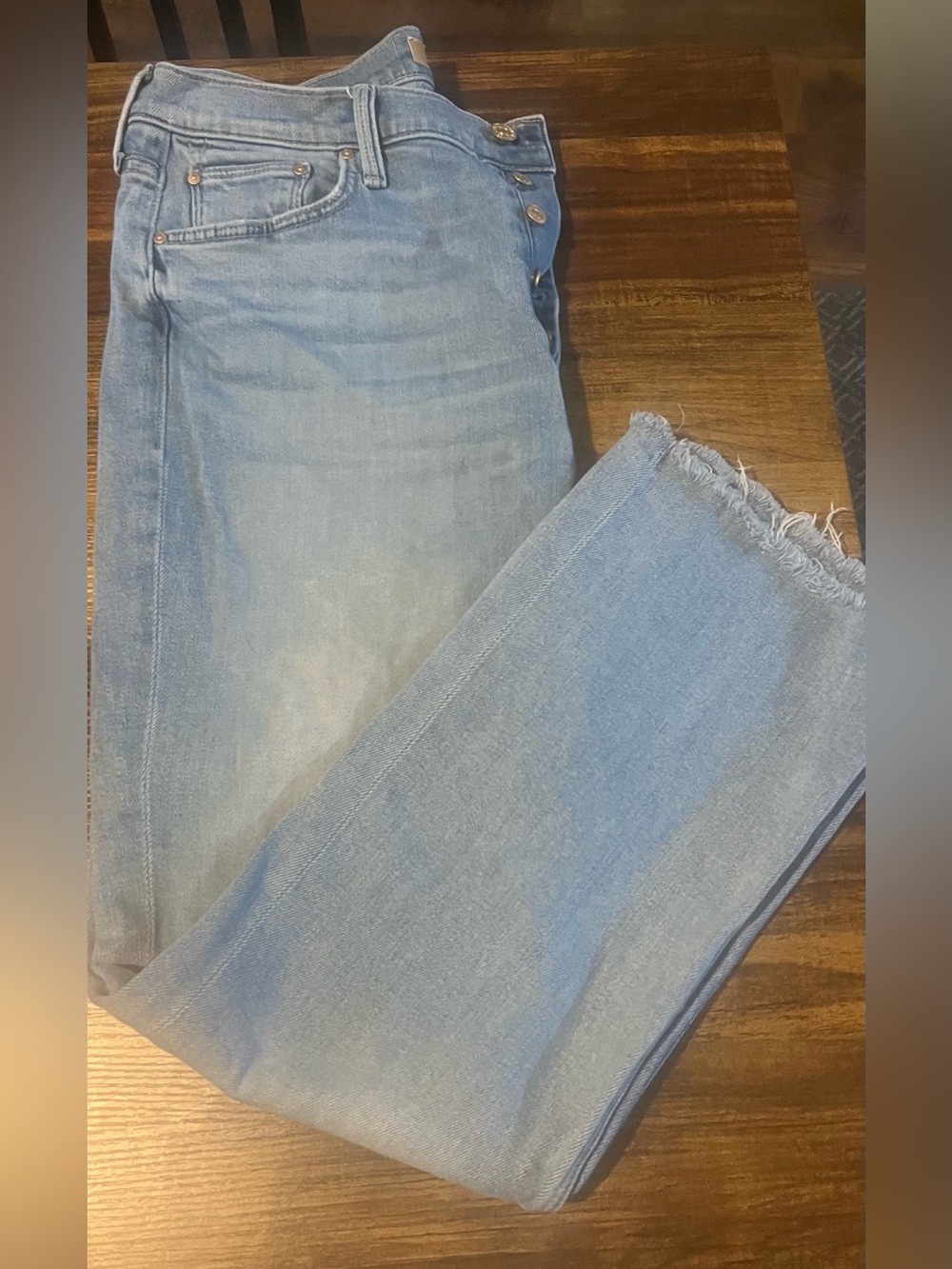 MOTHER Light Blue Straight-Leg Jeans with Frayed Hem
The tripper flood fray
